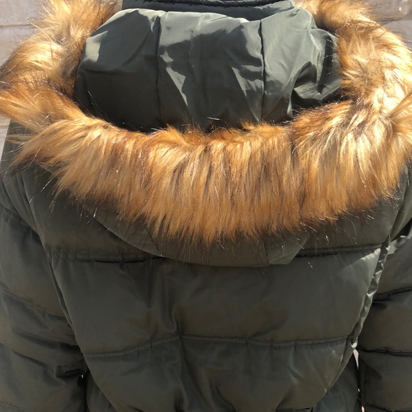 NWT ADRIENNE VITTADINI Long Puffer Coat Jacket with faux fur trim - Picture 12 of 16